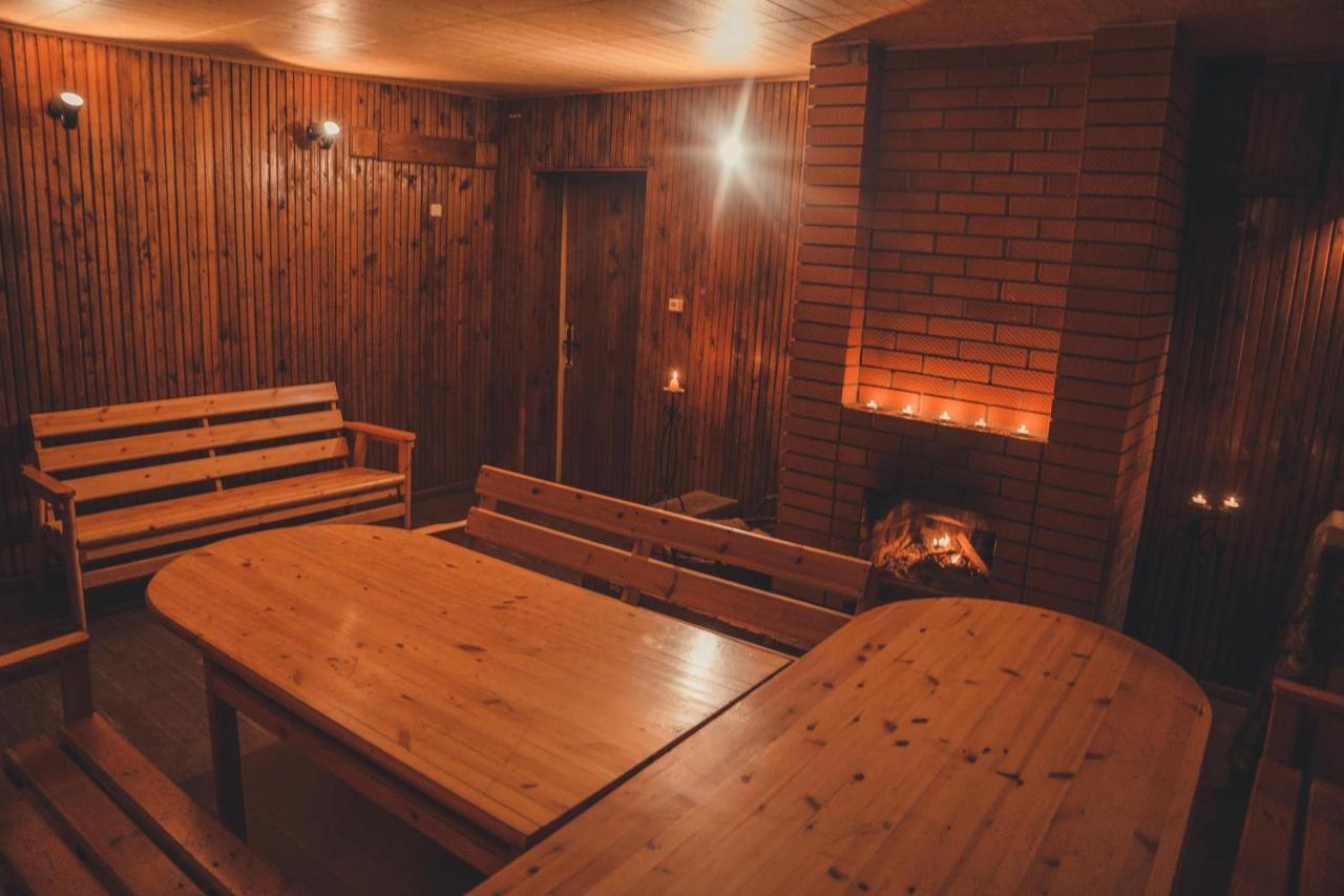 Hotell Paeaesuke Йигві Екстер'єр фото