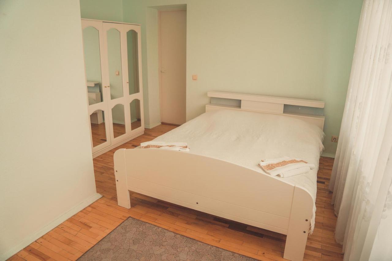 Hotell Paeaesuke Йигві Екстер'єр фото