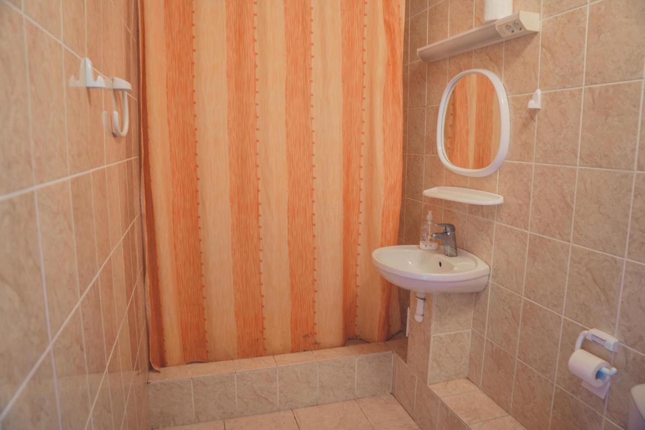Hotell Paeaesuke Йигві Екстер'єр фото