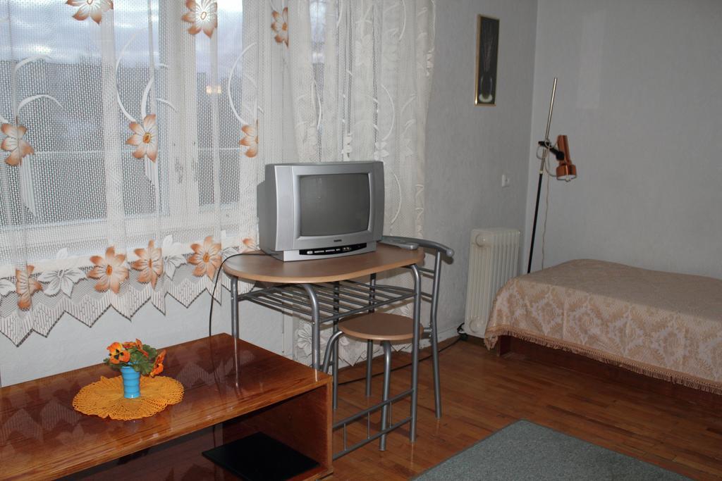 Hotell Paeaesuke Йигві Номер фото